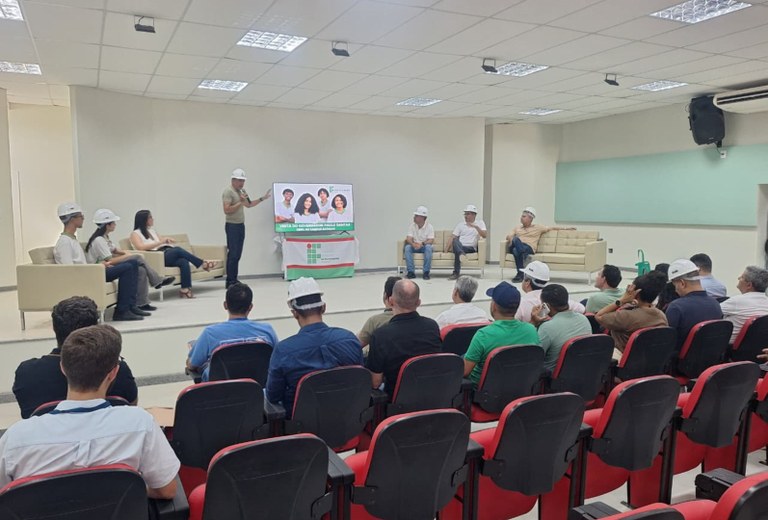 Visita do governador Paulo Dantas e do reitor Carlos Guedes reforça a expansão do ensino técnico e superior em Alagoas