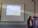 Maria Eduarda Melo faz sua apresentação de projeto de pesquisa