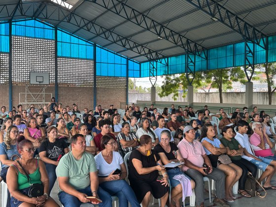 Encontro com mães, pais e responsáveis pelos alunos e alunas do Campus Benedito Bentes