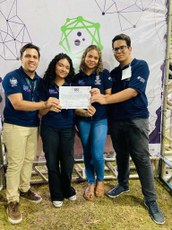 Mobilidade Urbana na Perspectiva de Cidades Inteligentes: análises e aplicações para a cidade de Maceió, apresentado pelos estudantes Ariella Geovana Genezio dos Santos, Everaldo Olímpio da Silva Júnior e Nyvea Valeska Lima Rodrigues. Mobilidade Urbana na Perspectiva de Cidades Inteligentes: análises e aplicações para a cidade de Maceió, apresentado pelos estudantes Ariella Geovana Genezio dos Santos, Everaldo Olímpio da Silva Júnior e Nyvea Valeska Lima Rodrigues.