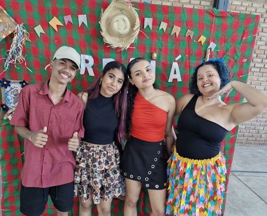 Festa junina dos estudantes marca encerramento do primeiro semestre letivo