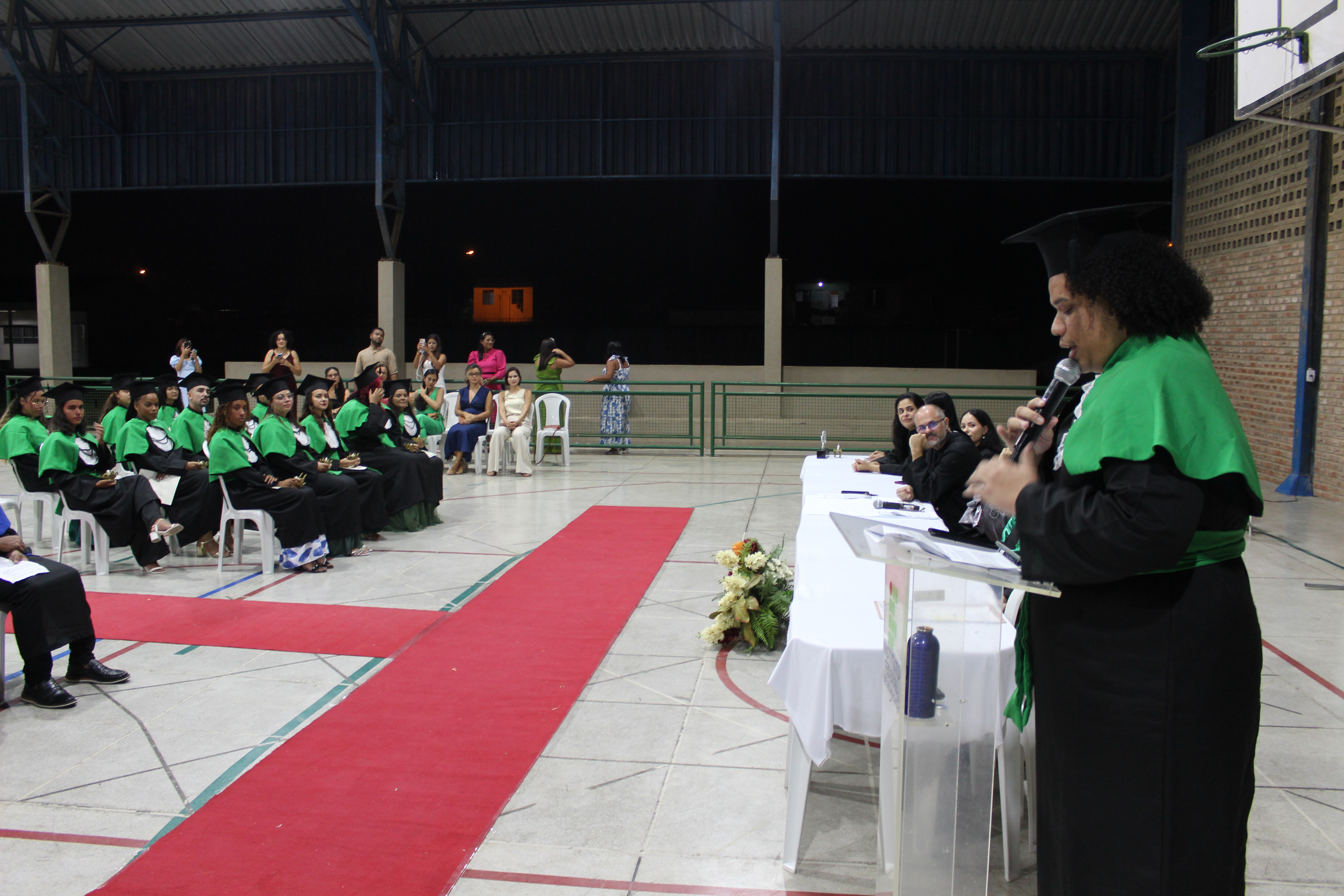 Túlio César, orador da tujrma de  técnico em Enfermagem