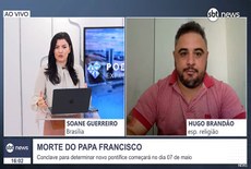 Professor Hugo Brandão  é entrevistado por emissora de rede nacional sobre o Conclave.