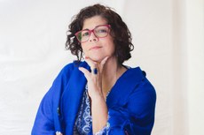 Professora e escritora Tatiana Magalh~es