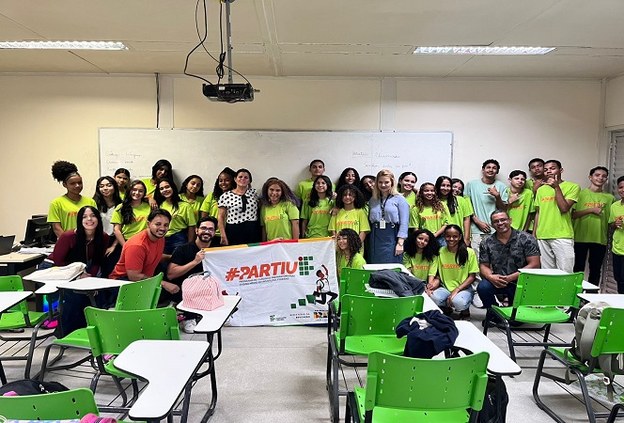 Programa PartiuIF: equipe sistêmica visita o IFAL - Campus Benedito Bentes e destaca impacto social da iniciativa