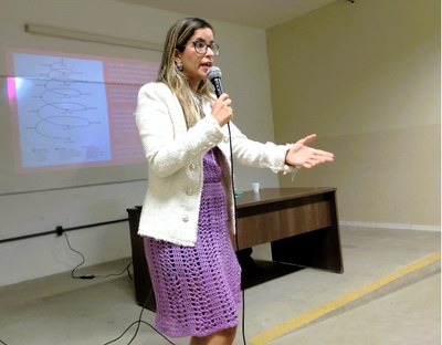 Advogada alertou para as etapas do ciclo de abuso e necessidade de denúncia