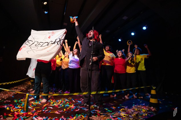 Coro Jovem do Ifal apresenta última temporada do espetáculo Vilarejo