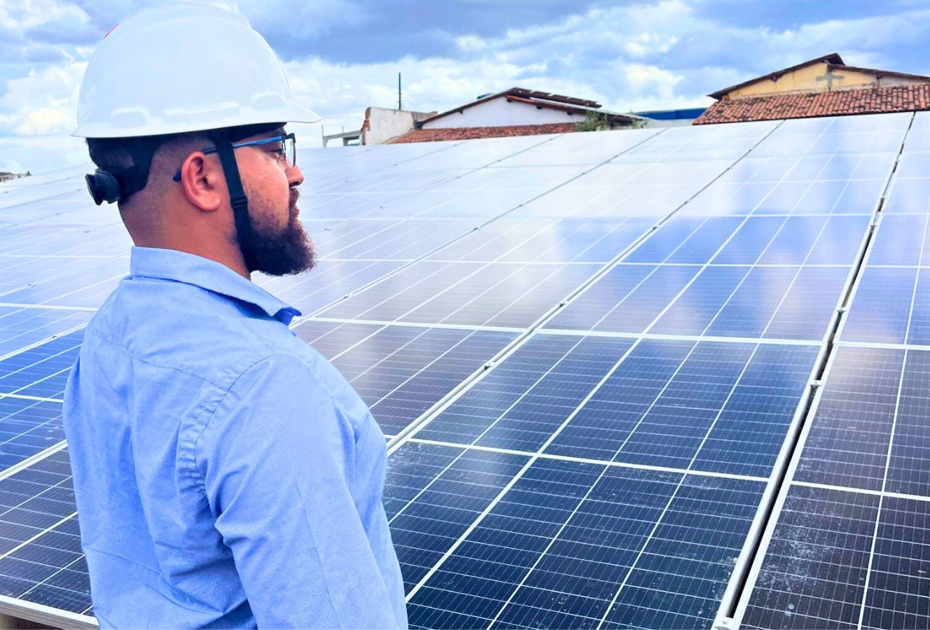 Becker expandiu a empresa com projetos de instalação de placas solares