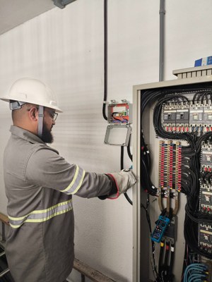 "Eu sempre soube que criar uma empresa me daria mais retorno e credibilidade do que ser apenas o Becker Eletricista”