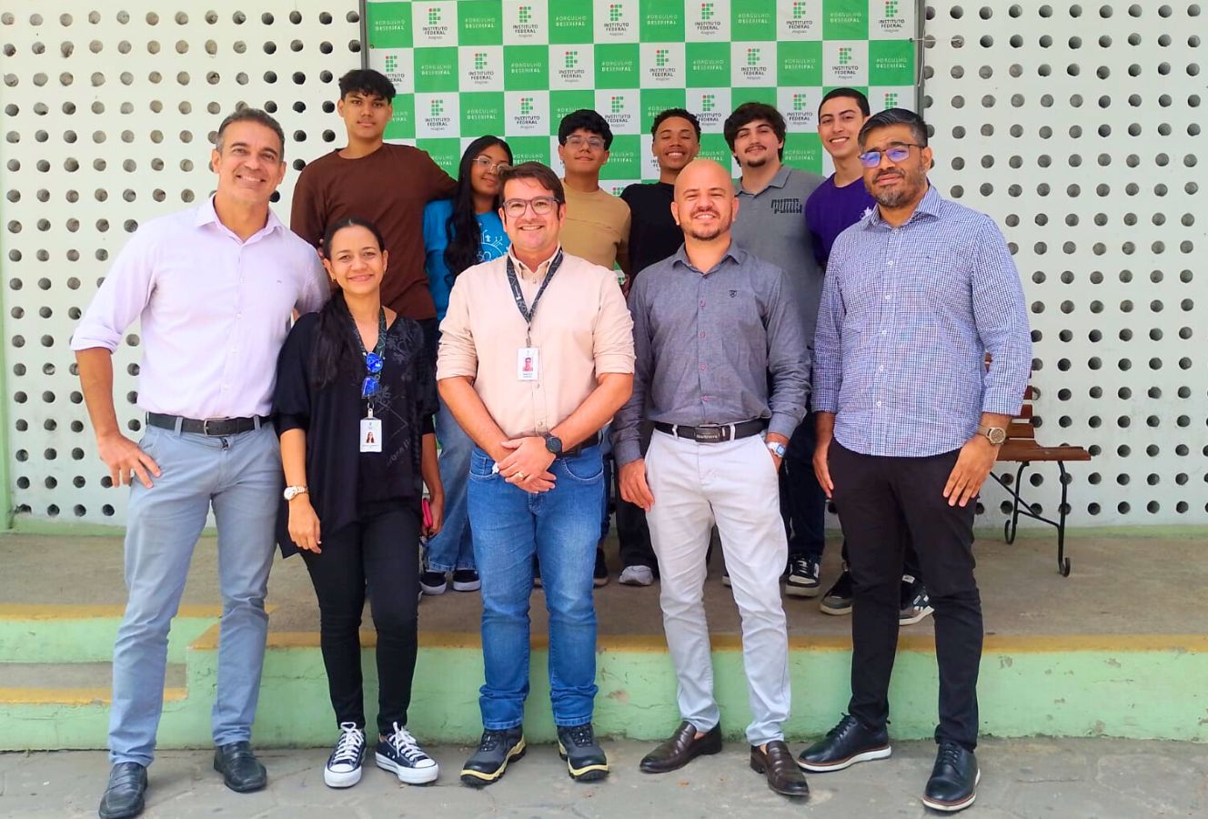 Equipe Onda com gestores da Deppi e o CEO do grupo NortNova