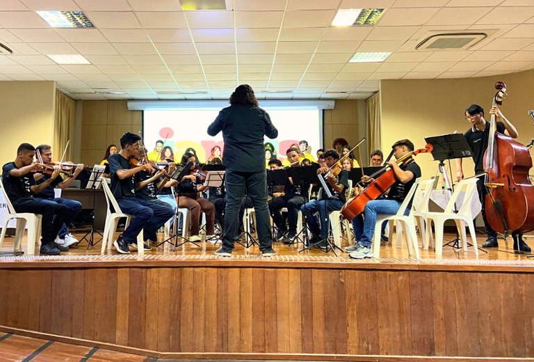 Abertura teve apresentação da camerata e Coro Jovem
