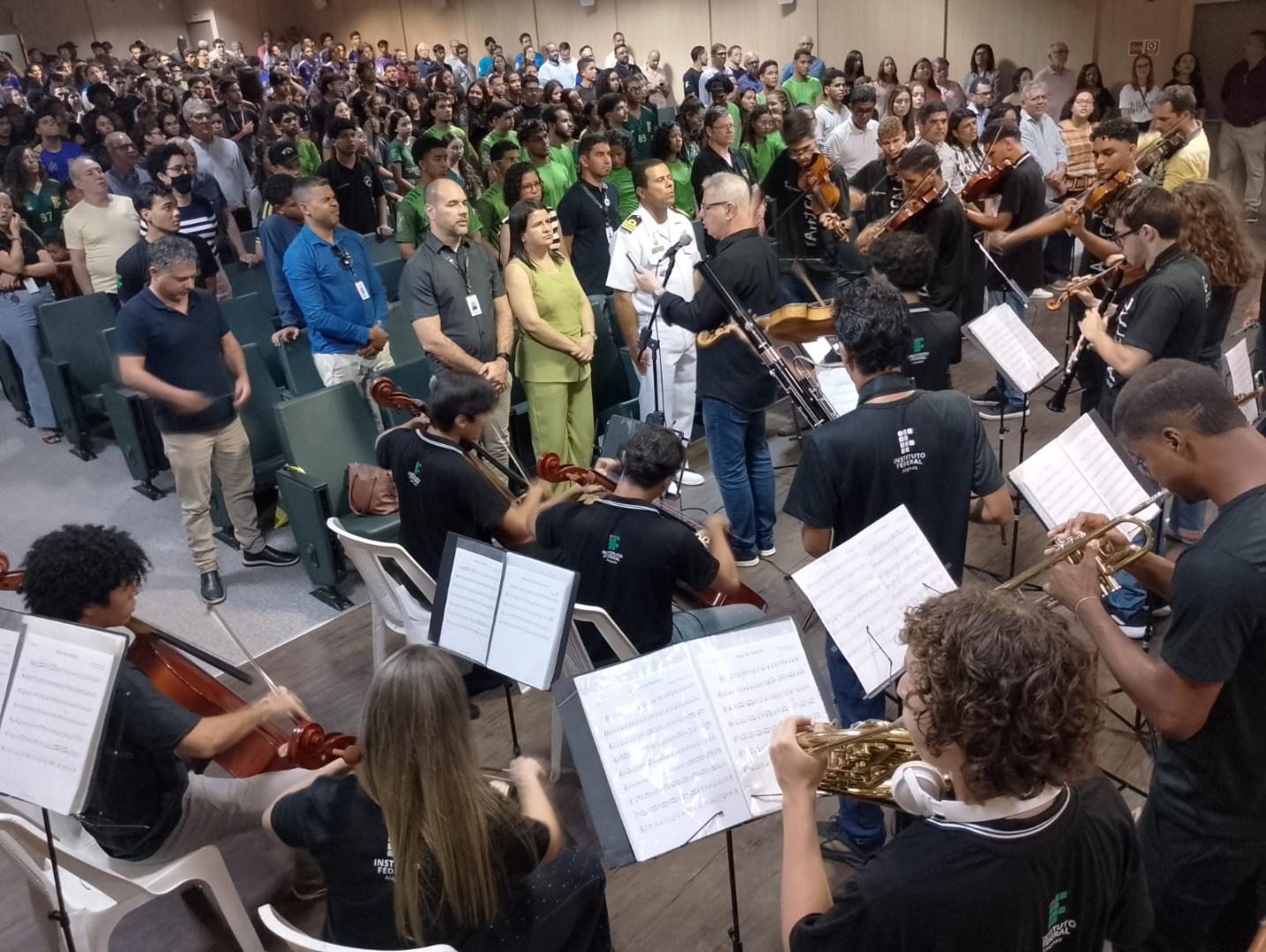 Camerata Jovem abriu a solenidade no auditório Oscar Sátyro