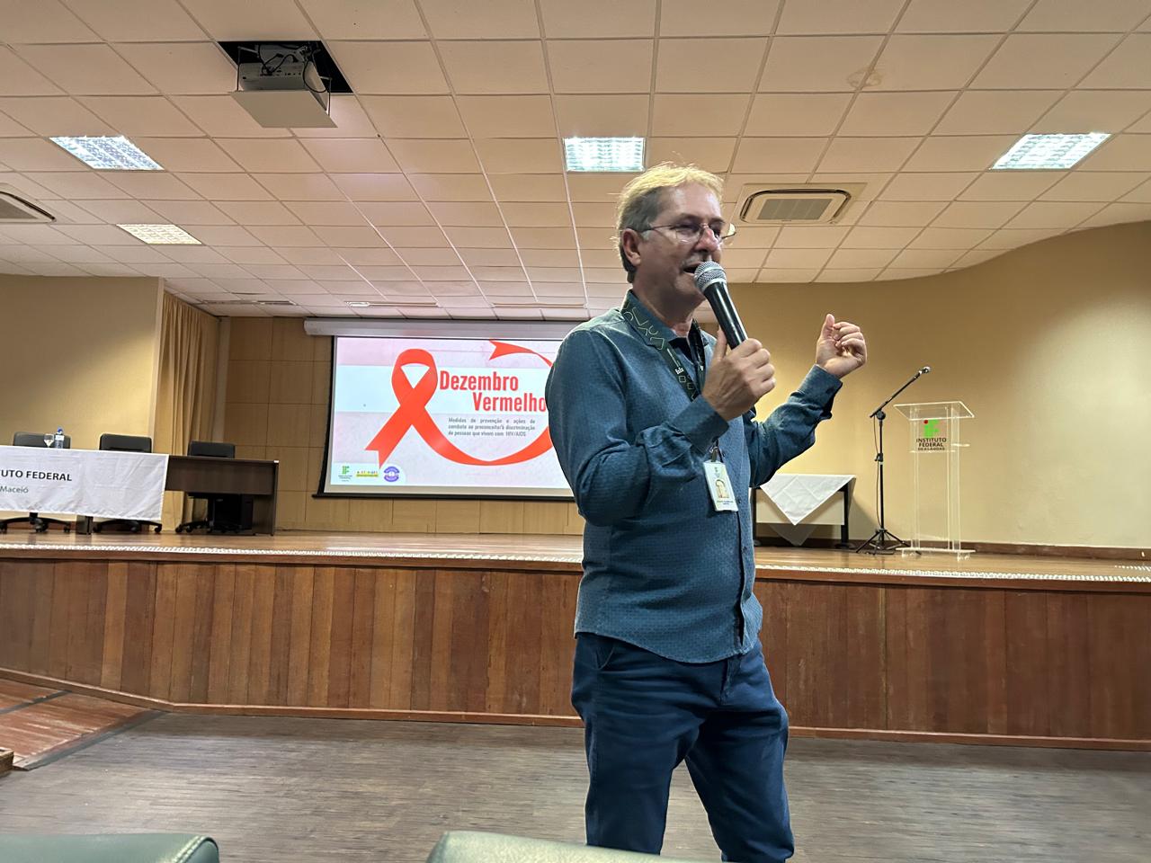 dezembro vermelho (3).jpeg