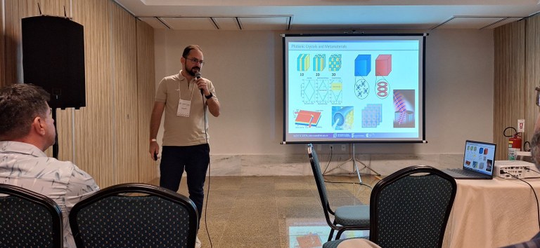 Professor Alex Costa