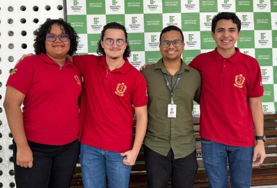 Alunos da equipe desenvolvedora do EsteQuímico.jfif