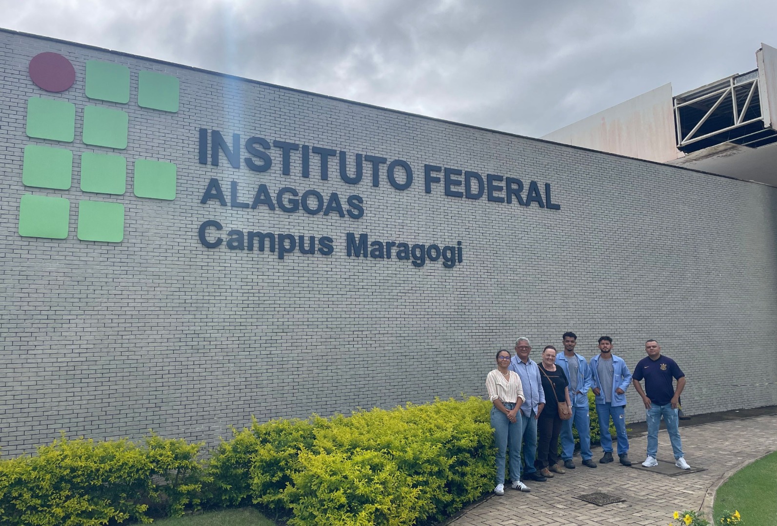 Contrato emergencial foi assinado na última quarta-feira, 6