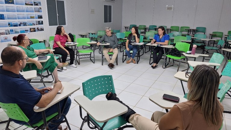 Comissão da Proen se reuniu com a gestão, à tarde