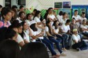 Estudantes vidrados nas aulas-shows dos professores