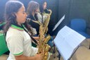 Estudantes de Instrumentos Musicais do Ifal em oficina de prática