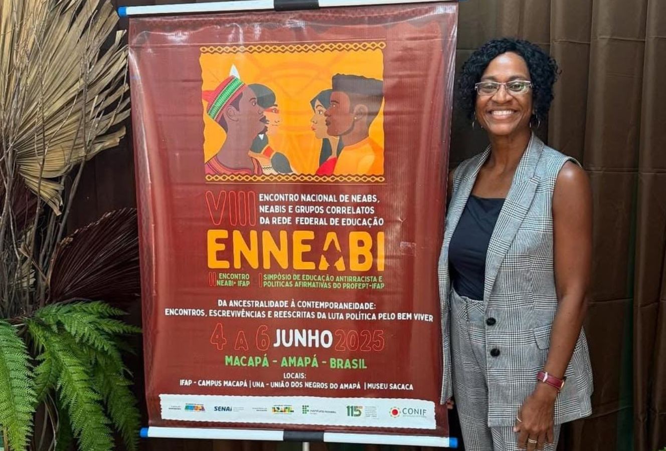  professora doutora Kelly Cristine Martins dos Santos