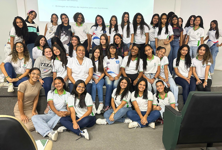 1ª OFICINA - PROJETO "CIÊNCIA, COISA DE MENINA"