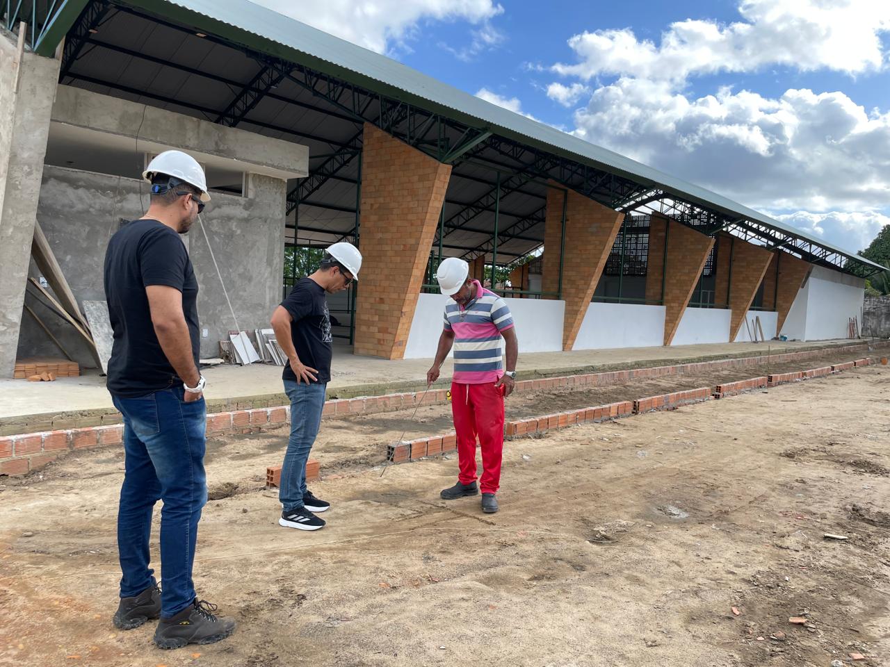 Construção do ginásio do Campus Penedo