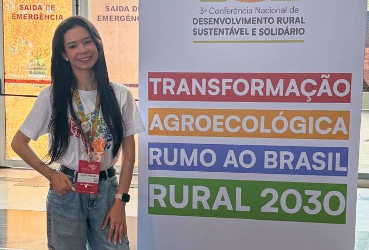 ALUNA DO IFAL PENEDO EM CONFERÊNCIA NACIONAL