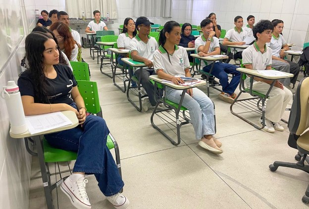 Estudantes já podem buscar atendimento com a nova equipe de monitores de ensino