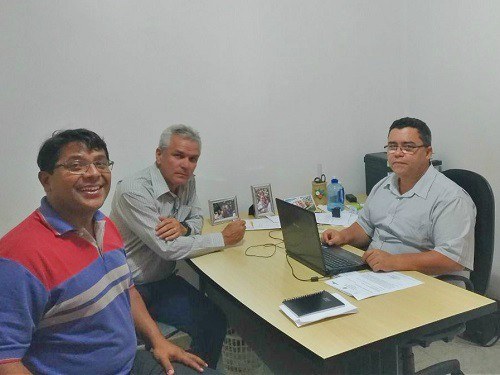 Gestores do Ifal e de Piaçabuçu se reúnem para tratar de transporte de estudantes Gestores do Ifal e de Piaçabuçu se reúnem para tratar de transporte de estudantes