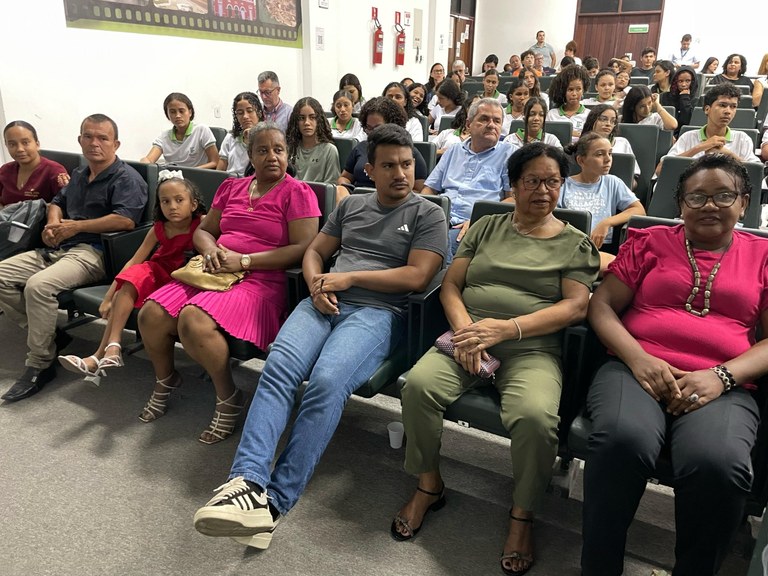 Inauguração do ginásio poliesportivo do Ifal Penedo (1).jpeg