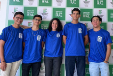 Grupo formado por quatro jovens pesquisadores, todos do curso técnico em Meio Ambiente, atua sob a orientação da professora Lilian Freitas.