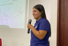 Rayane Rocha, estudante coautora do artigo publicado na Revista Contribuciones a las Ciencias Sociales.