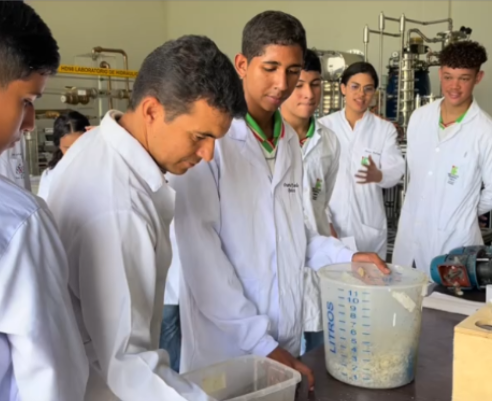 PROF. RENAN ATANÁZIO - MICRODESTILARIA (1).png