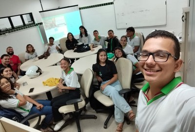 Estudantes do Campus Viçosa se preparam por meio de projeto do Pibic Jr.jpeg