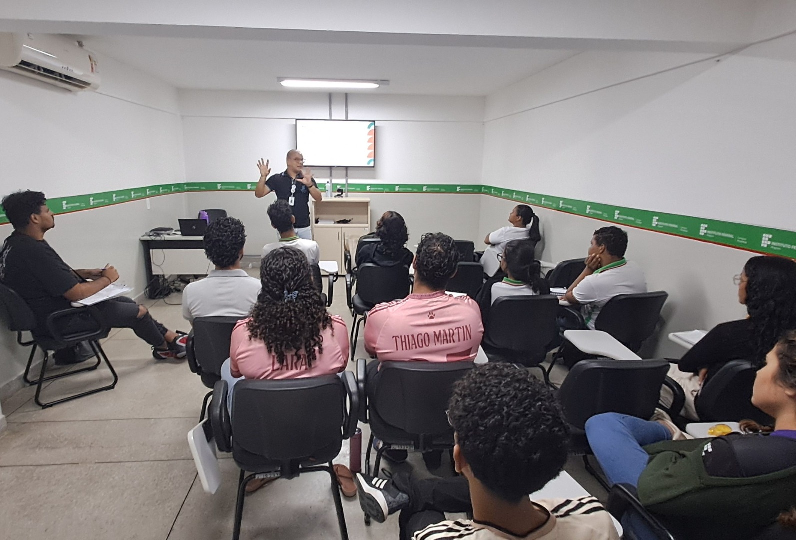 Projetos de pesquisa foram apresentados durante o evento