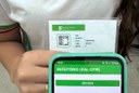 Sistema começa a funcionar no dia 16 de junho e as carteirinhas já estão disponíveis para retirada