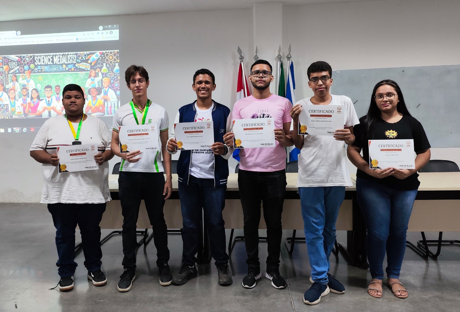 Estudantes do Campus Santana que participaram do TNF