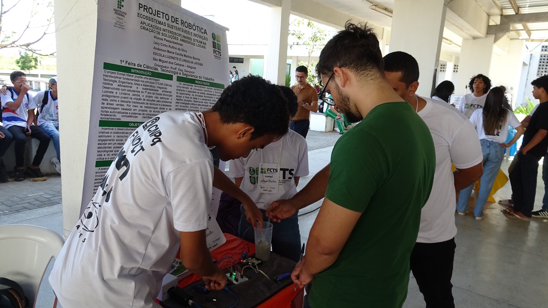 Trabalhos foram apresentados na segunda-feira, 25.JPG