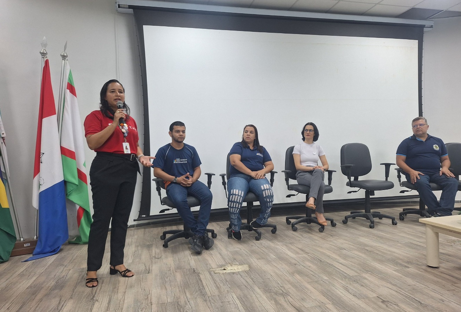Professora Flávia Bartira, idealizadora do evento no campus