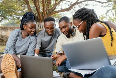 Imagem ilustrativa - Capes.jpg