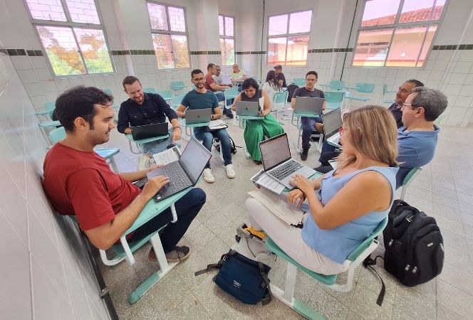 Professores da área de Ciências da Natureza participam da oficina sobre uso de Inteligência Artificial