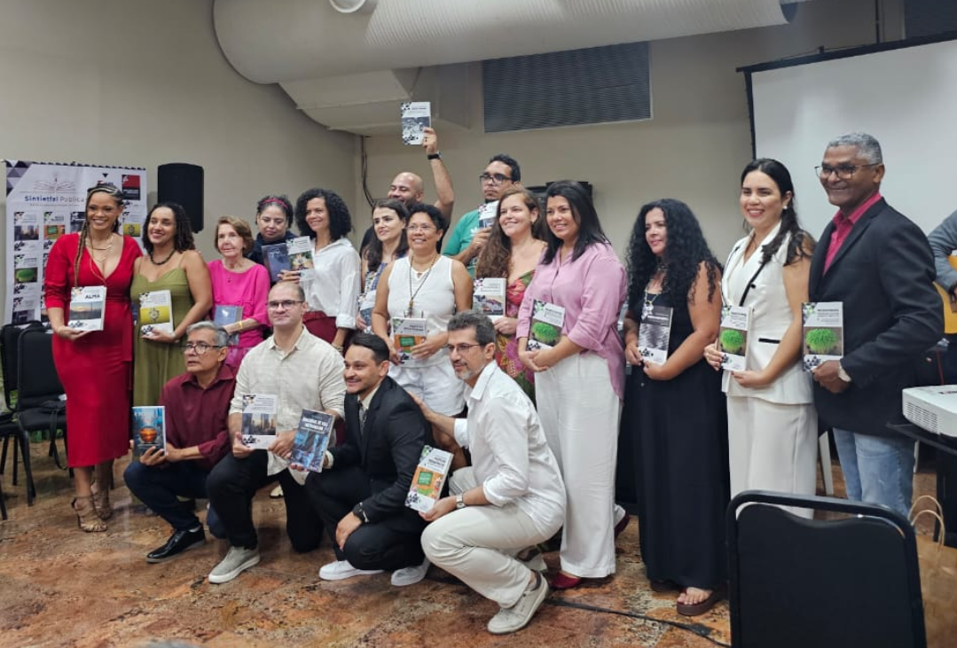 Lançamento livros.png