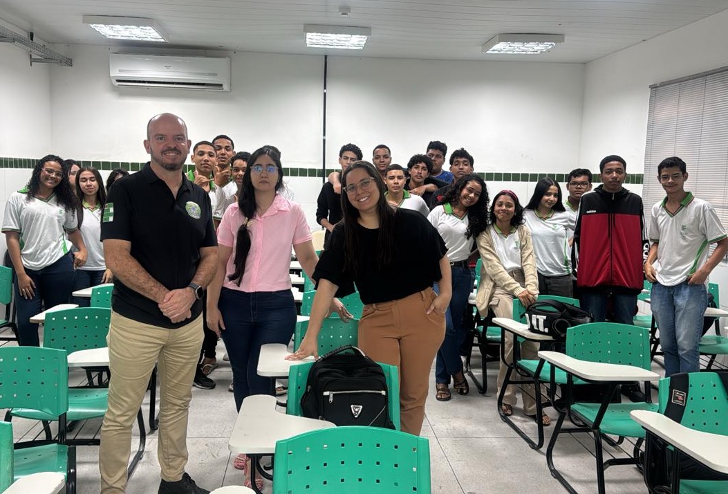 Campus Viçosa recebeu integrantes de projeto de extensão da Ufal para palestra.jpeg