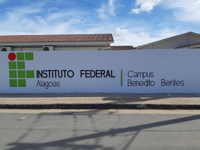 Campus Benedito Bentes.jpg