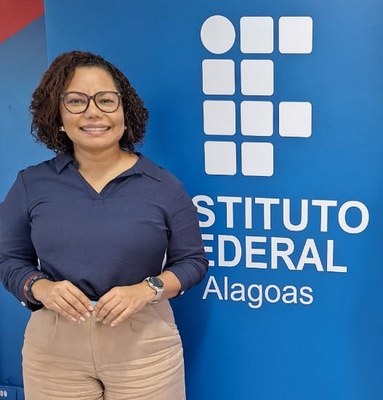 Pró-reitora Eunice Palmeira defende a disseminação da cultura maker no Ifal