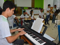 Repertório apresentado pelo grupo do Campus Penedo destacou a variedade da música brasileira.