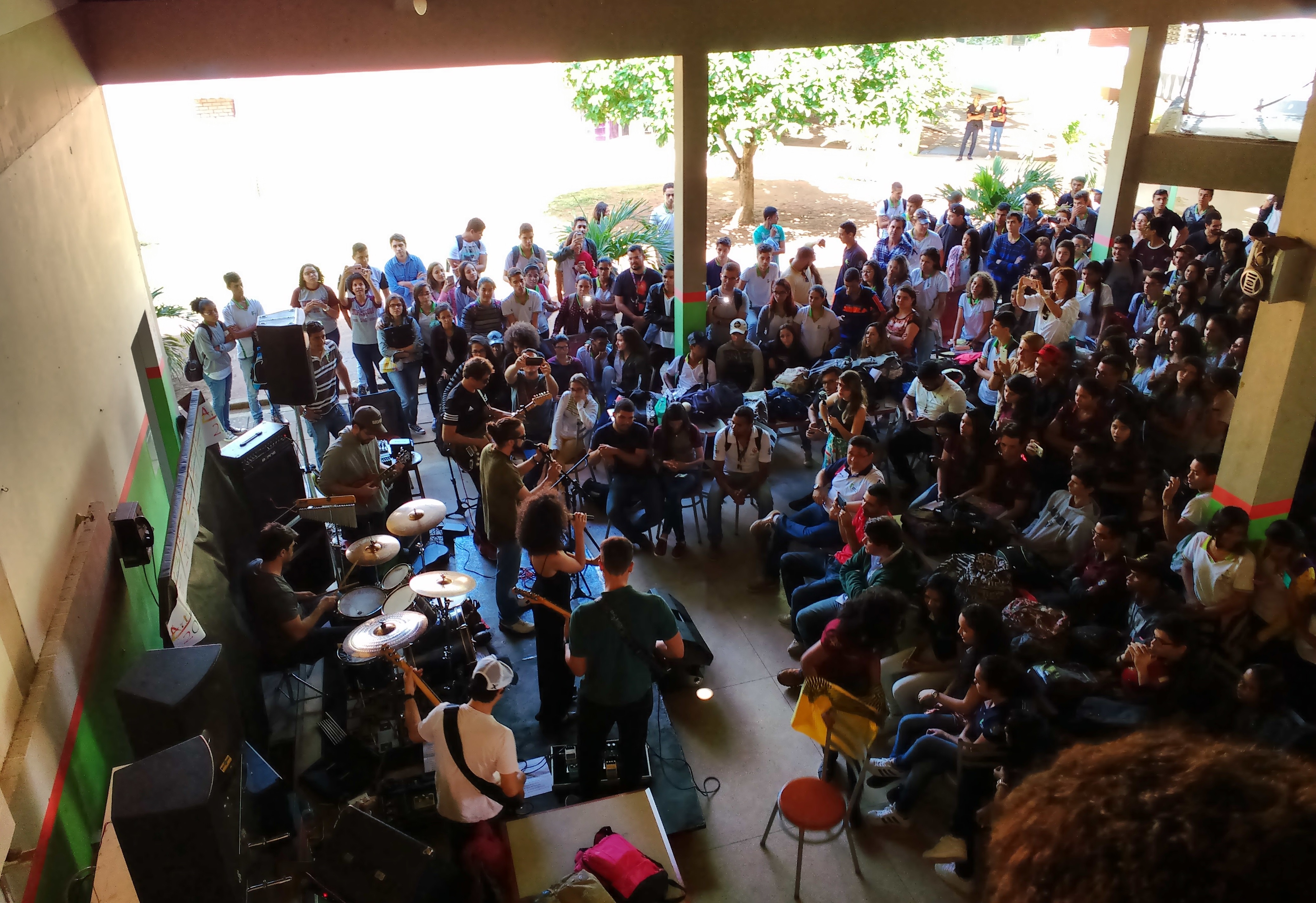 <built-in function id>