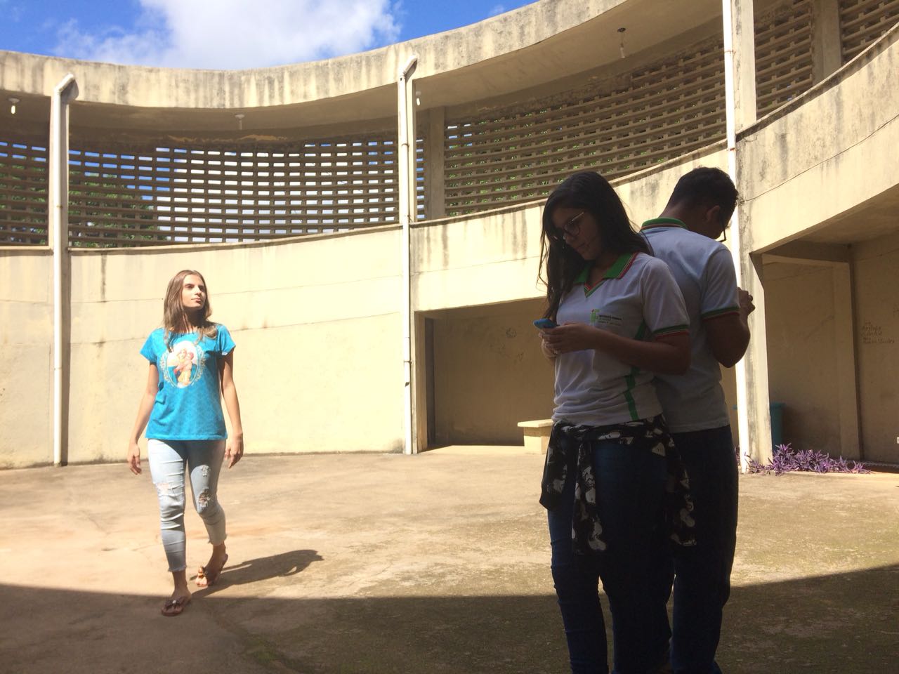 <built-in function id>