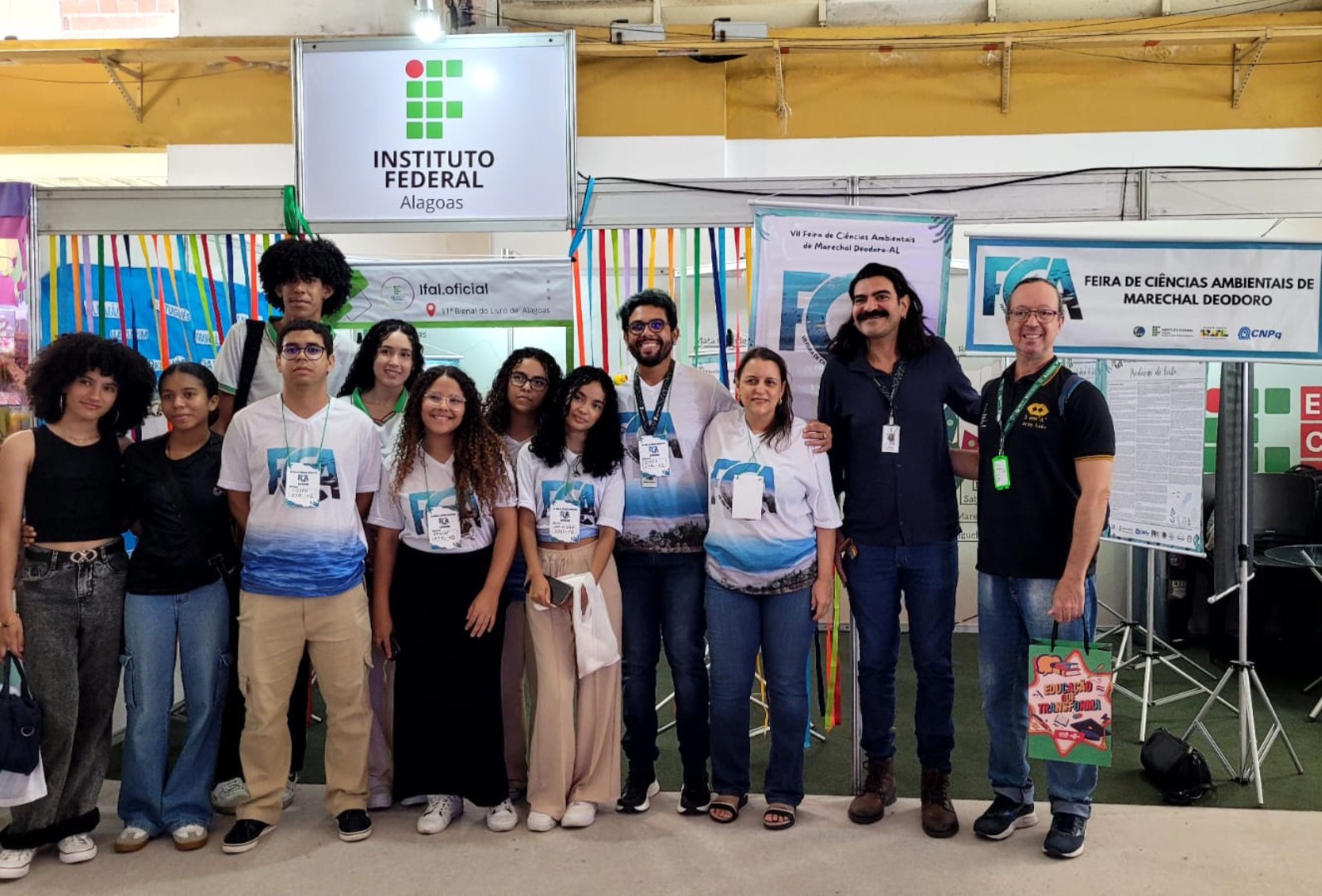 Campus Marechal leva mostra de poesia e produções de texto para a Bienal