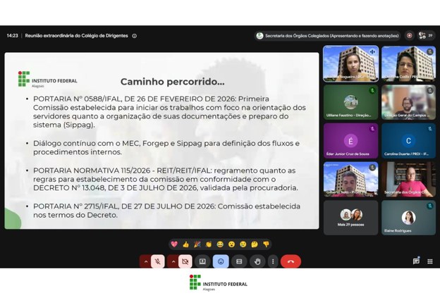 Colégio de Dirigentes comemora deferimento do primeiro RSC para TAE do Ifal